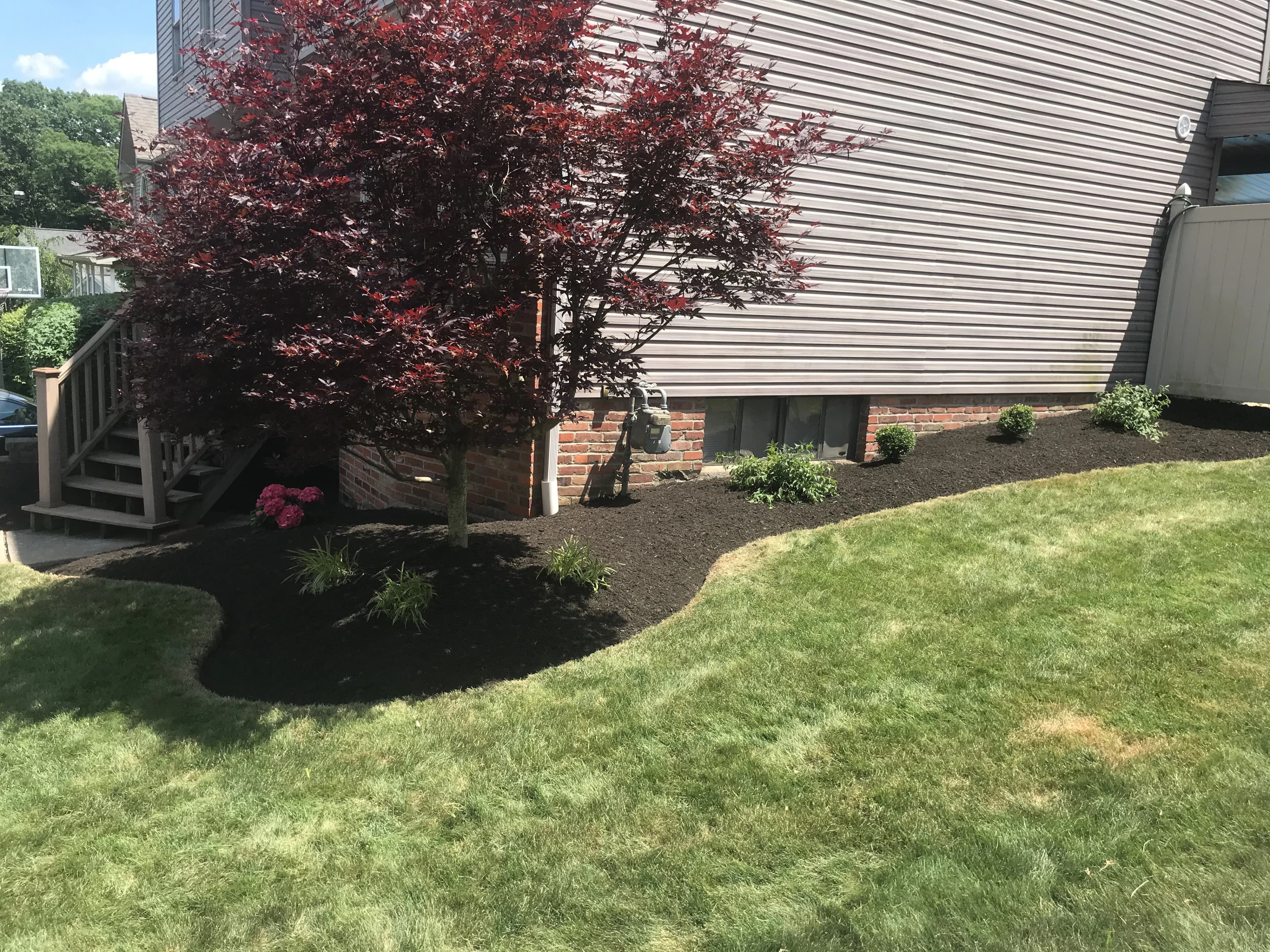 Landscape mulching near Export, PA